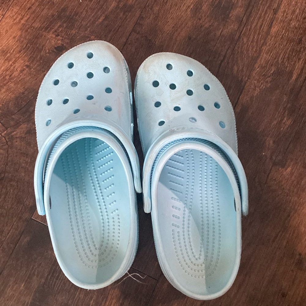 crocs | blue | size 8 W